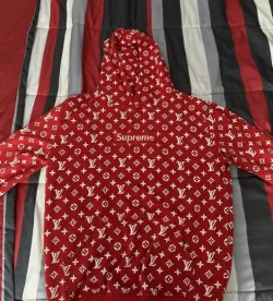Louis Vuitton x SUP Full Print Red Hoodie review Emory 01