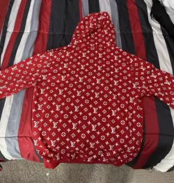 Louis Vuitton x SUP Full Print Red Hoodie review Emory 02
