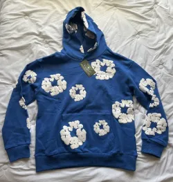 OBO Denim Tears The Cotton Wreath Sweatshirt Royal Blue review Oaklee 01