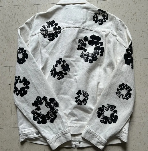 OBO Denim Tears Type - 2 All Over Wreath White review Mohammad 02