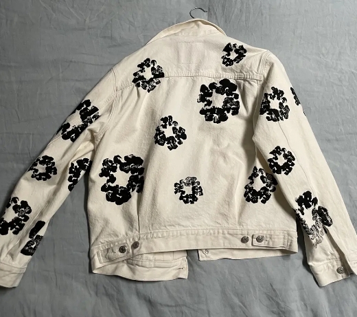 OBO Denim Tears Type - 2 All Over Wreath White review Cheyenne 01