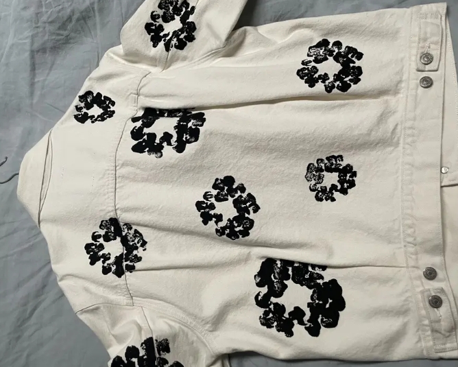 OBO Denim Tears Type - 2 All Over Wreath White review Cheyenne 02