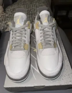 Air Jordan 4 Retro SE Craft Photon Dust  DV3742-021 review Roger 02