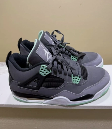 Jordan 4 Retro Green Glow  308497-033  review 