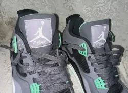 Jordan 4 Retro Green Glow  308497-033  review Sofia Gonzalez  02