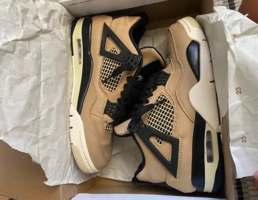 Jordan 4 Retro Fossil (Women's) AQ9129-200 review Lucas White 02
