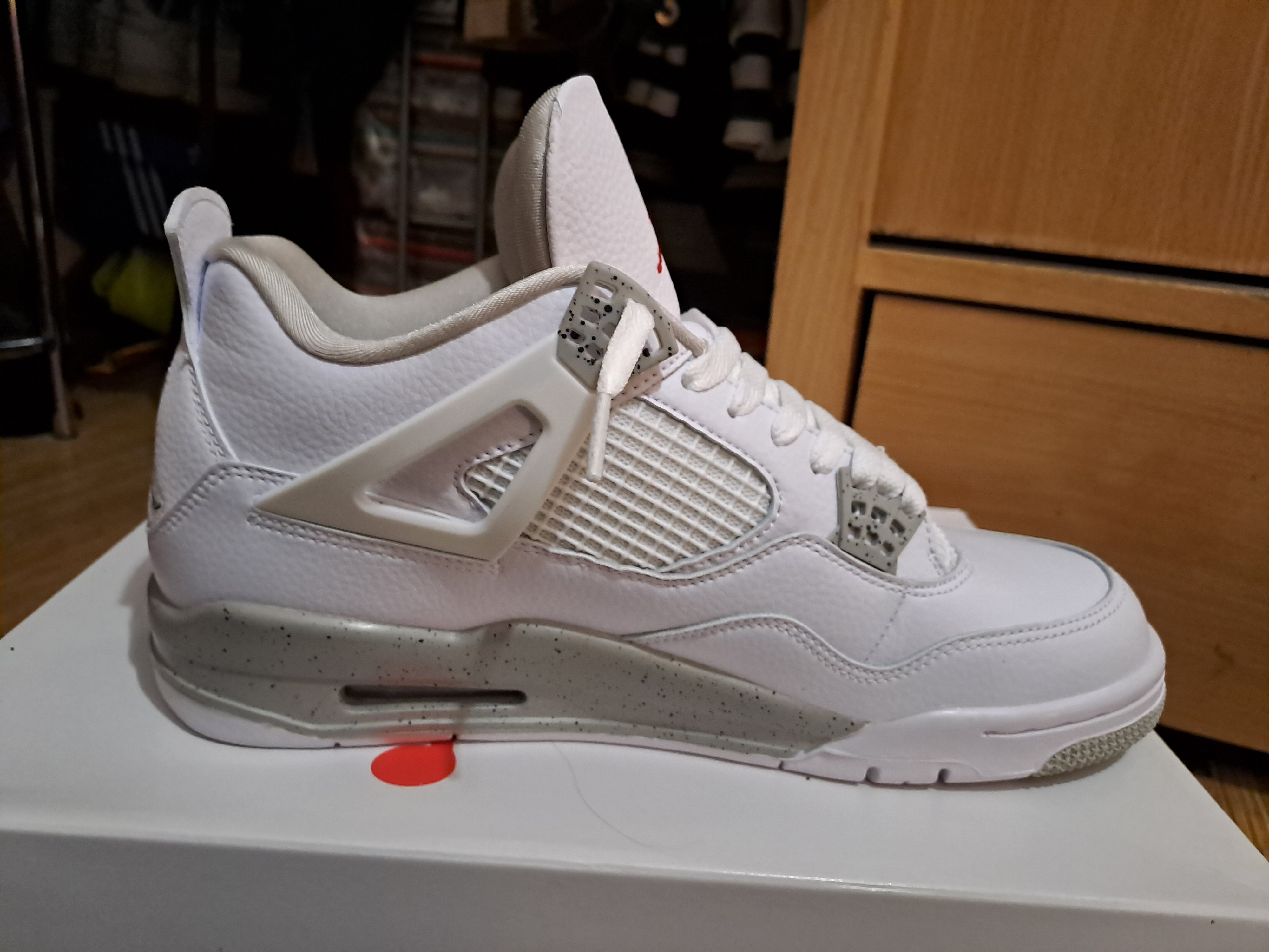 Air Jordan 4 Retro White Oreo (2021)  CT8527-100  review martins 02
