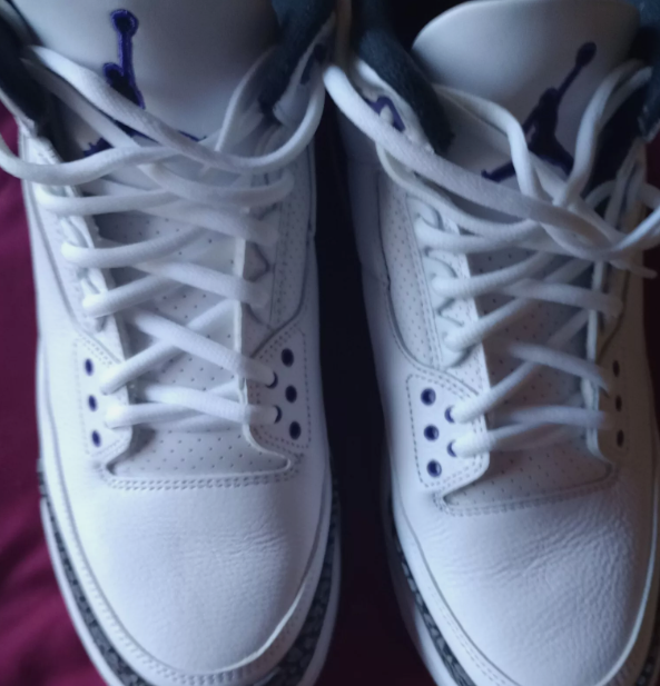 Air Jordan 3 Retro Dark Iris CT8532-105 review Robert Pattinson 01