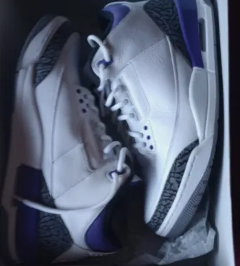 Air Jordan 3 Retro Dark Iris CT8532-105 review Robert Pattinson 01