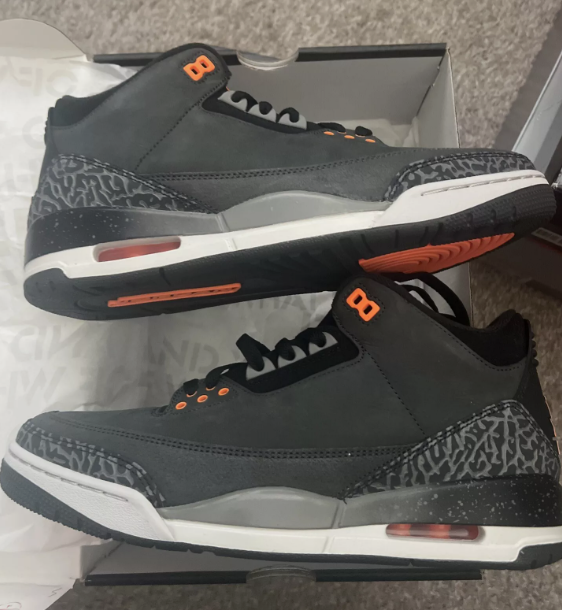 Air Jordan 3 Retro Fear Pack (2023) CT8532-080 review Jessica Chastain 01
