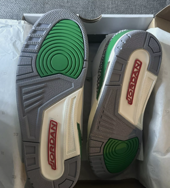 Air Jordan 3 Retro Lucky Green (Women's) CK9246-136 review Kylie Jenner 02