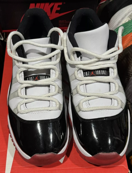 Air Jordan 11 Retro Low Concord Bred AV2187-160 review Victoria Lee