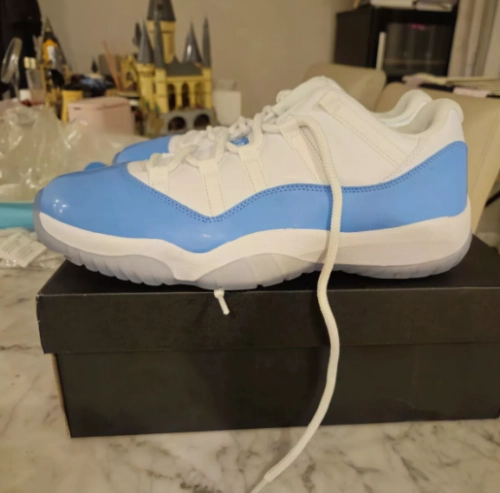 Air Jordan 11 Retro Low University Blue (2017) 528895-106 review 