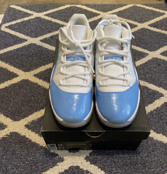 Air Jordan 11 Retro Low University Blue (2017) 528895-106 review Olivia Morgan 01