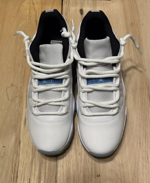 Air Jordan 11 Retro Low Legend Blue AV2187-117 review Elizabeth Reed 01