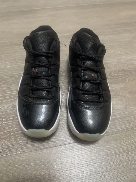 Air Jordan 11 Retro Low 72-10 AV2187-001 review Daniel Thompson 01