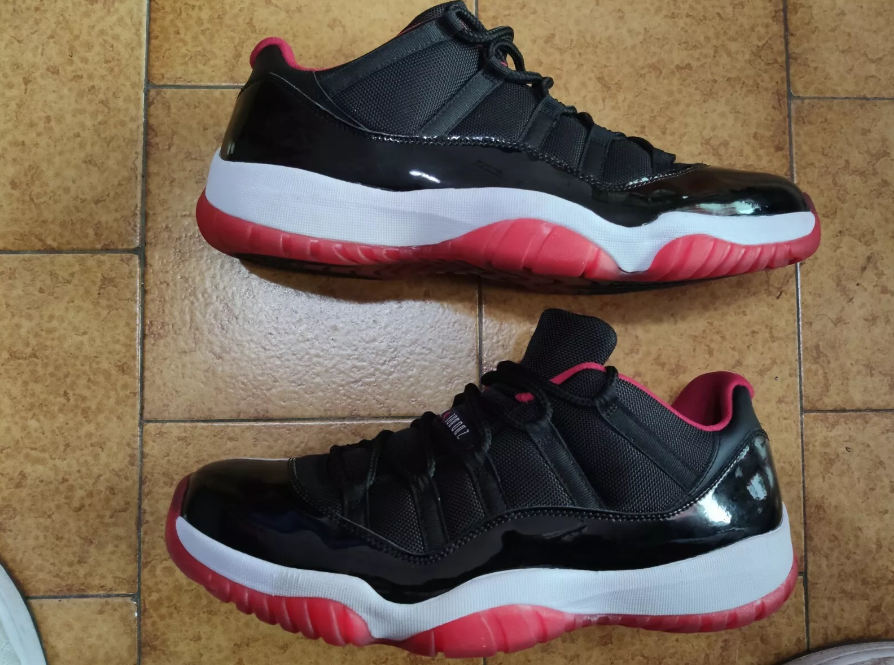 Air Jordan 11 Retro Low Bred 528895-012 review Michael Collins 00