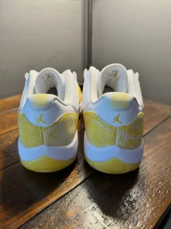 Air Jordan 11 Retro Low Yellow Snakeskin (Women's) AH7860-107 review David Thompson 03