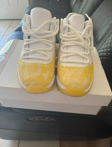Air Jordan 11 Retro Low Yellow Snakeskin (Women's) AH7860-107 review 