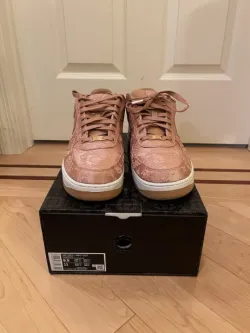Nike Air Force 1 Low CLOT Rose Gold Silk (Regular Box)  CJ5290-600 review Hailey Bennet 02