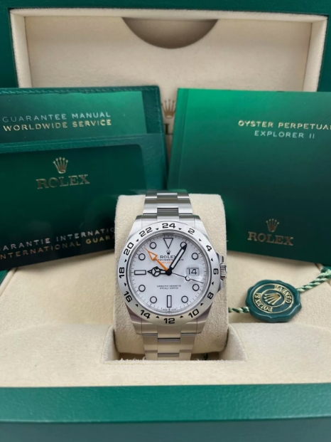 Rolex Explorer ll Men's Watch M226570-0001 review Benjamin 00