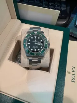 Rolex Submariner M126610LV-0002 review Penelope Jones 02