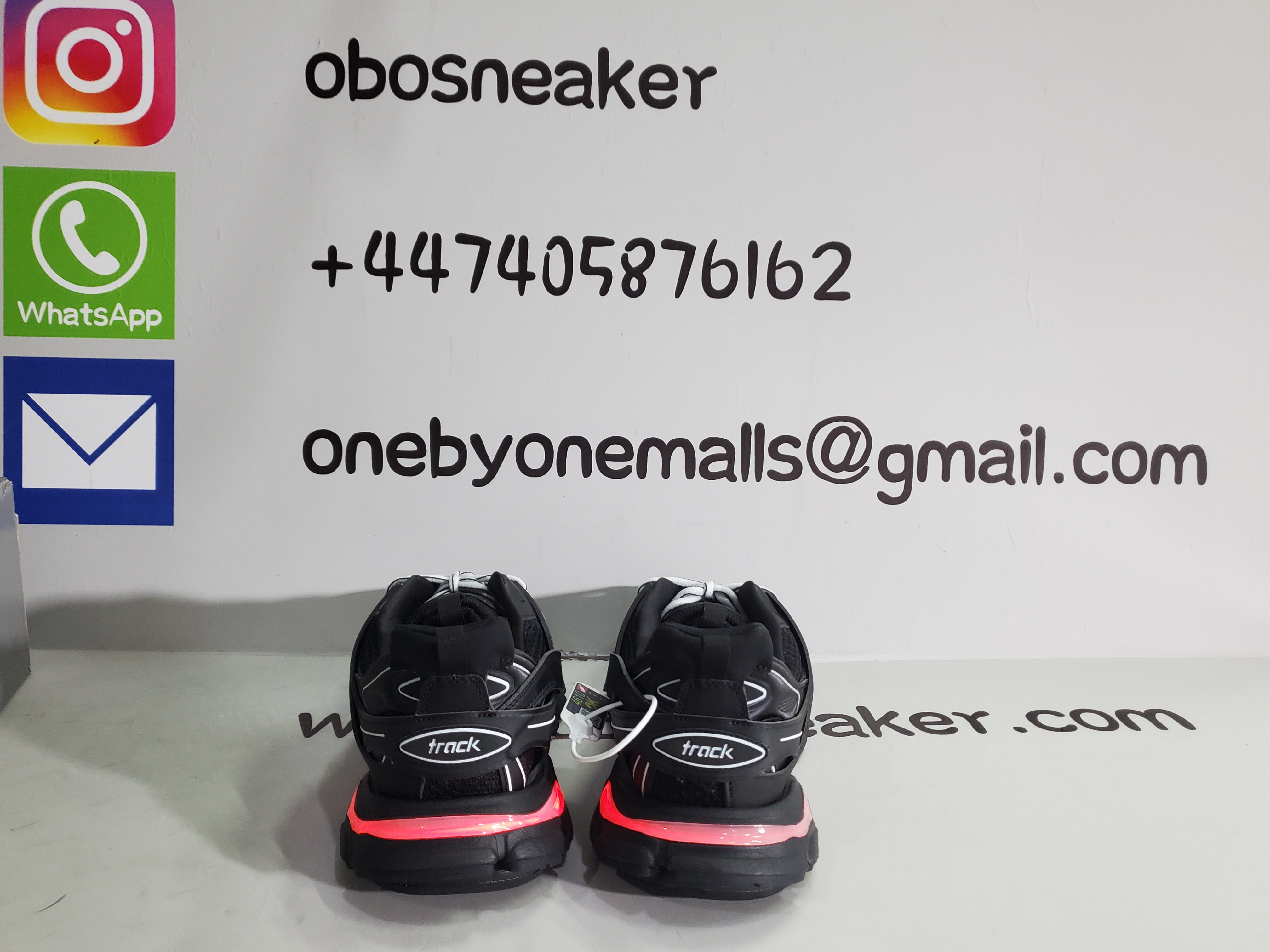 Balenciaga Tess Black And White  542023 W1GB1 2045 (With LED) review obosneaker 02
