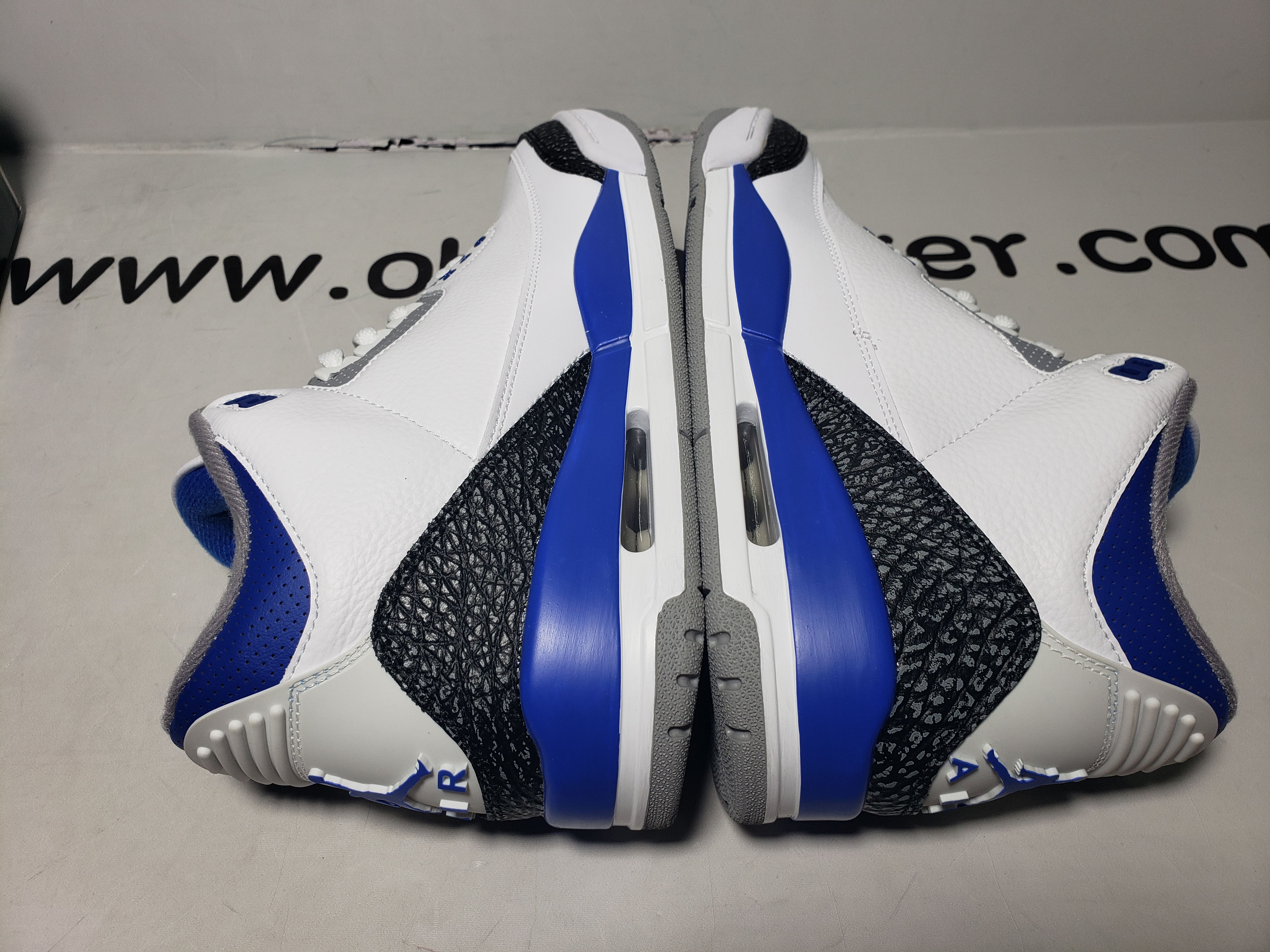 Air Jordan 3 Retro Racer Blue  CT8532-145 review obosneaker 00