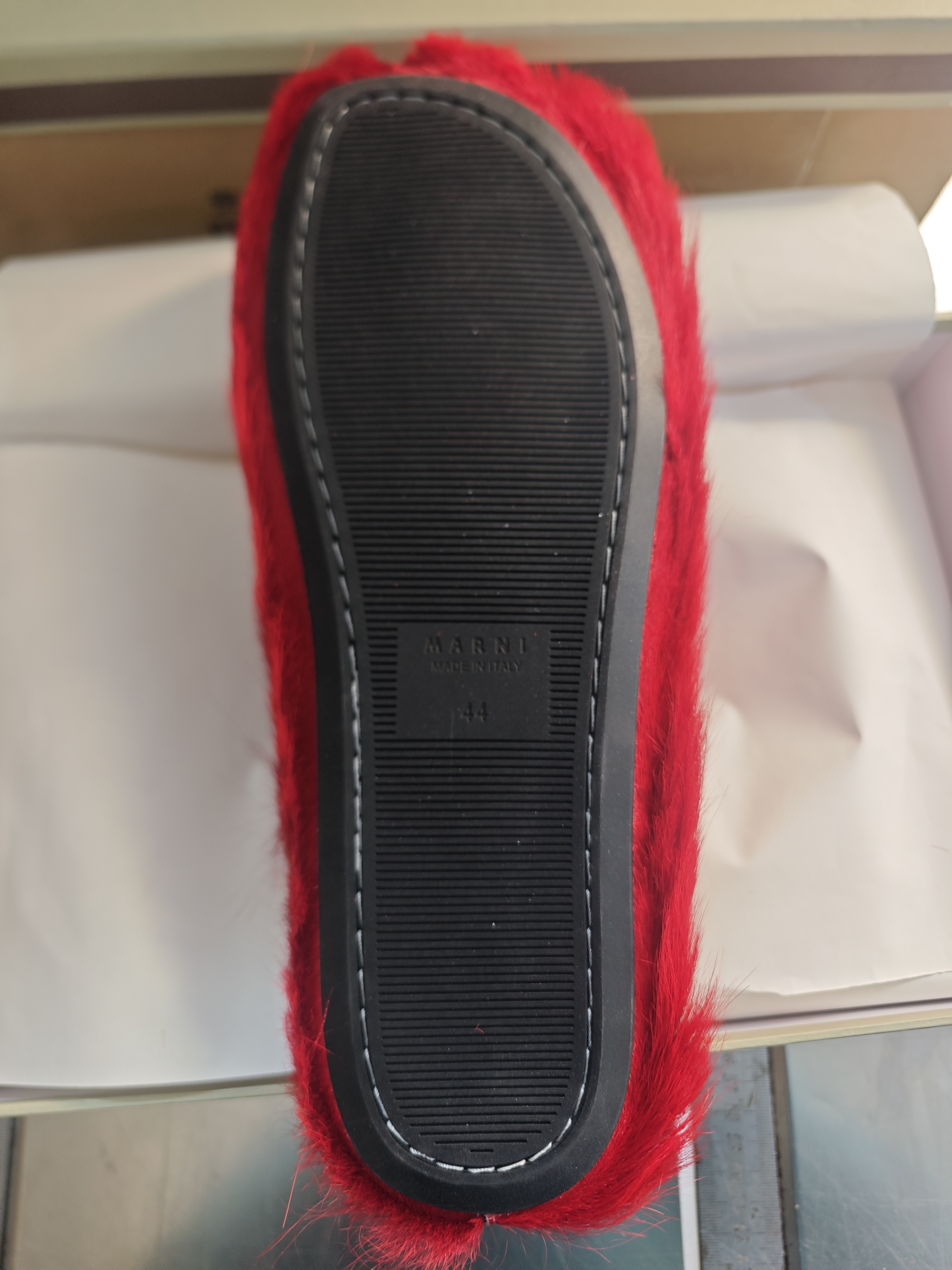 Marni Long-Hair Calfskin Fussbett Sabot Red SBMS004601P412200R66 review obosneaker 01