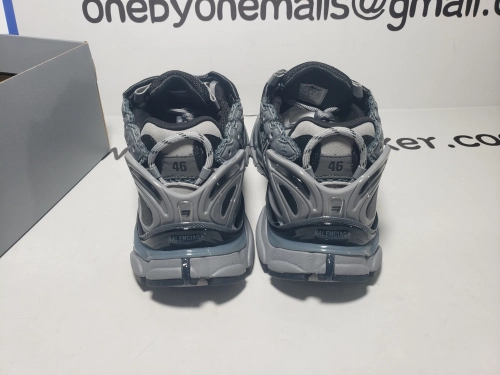 Balenciaga Runner All Black Gray 677402 W3RB2 1515 review 