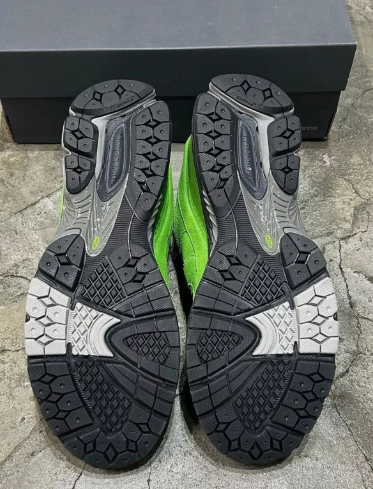 New Balance 2002R Good Vibes Pack Green M2002RGZ review Harper 02