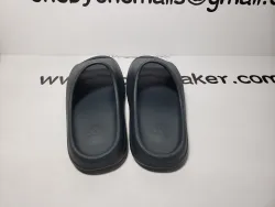 Adidas Yeezy Slide Granite ID4132  review obosneaker 02