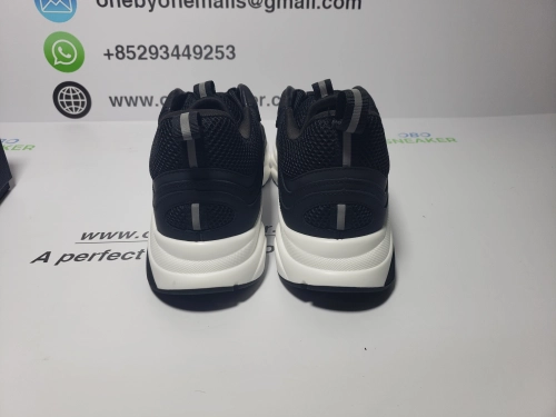 Dior B22 White Black 3SN231ZHM_H960 review 