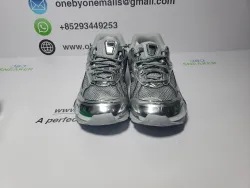 Bottega Veneta Orbit Silver White (Women's)  755915V2X401425 review obosneaker 01