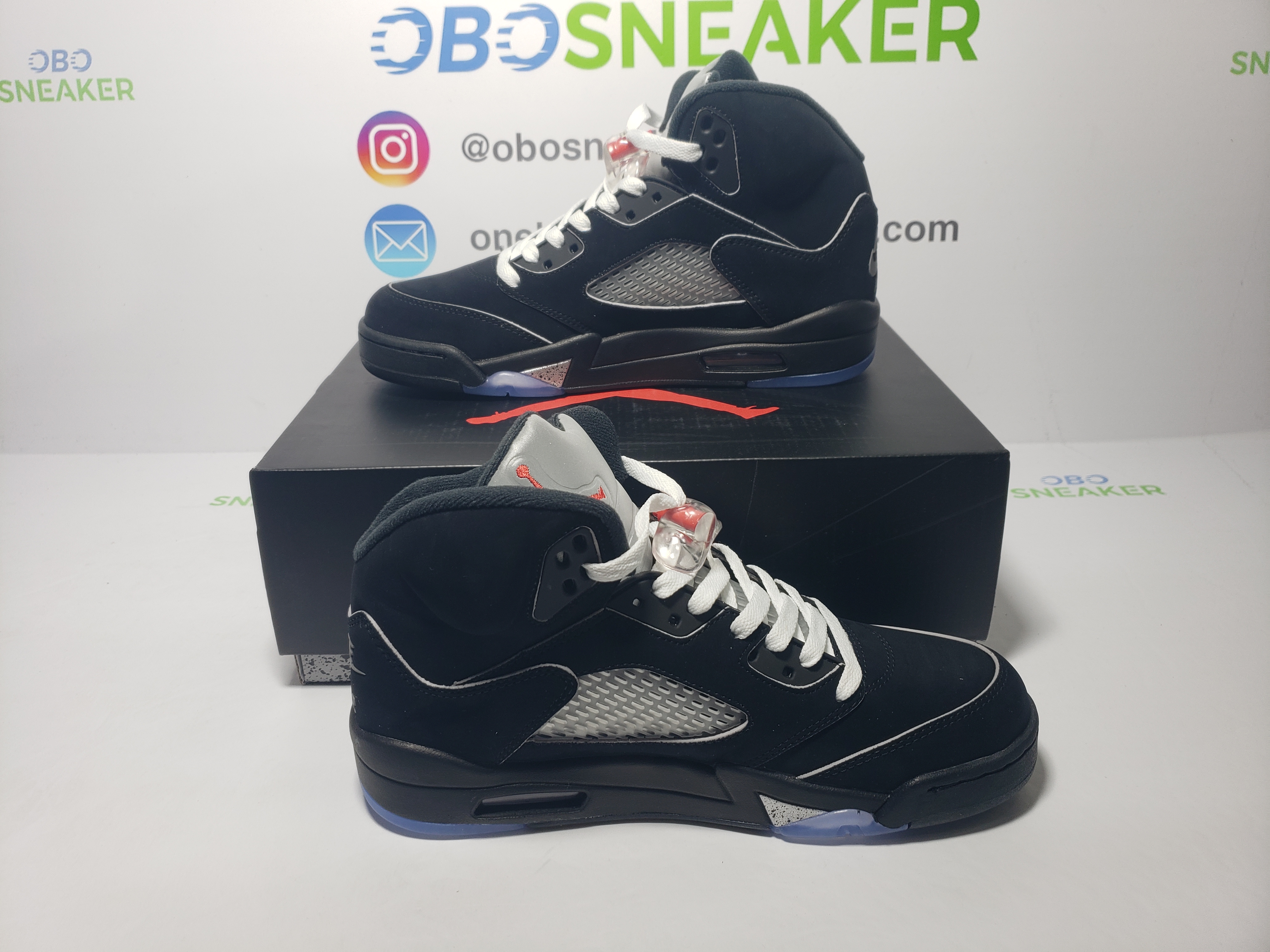 【FLASH SALE】Air Jordan 5 Black Metallic Reimagined HF3975-001 review obosneaker 03