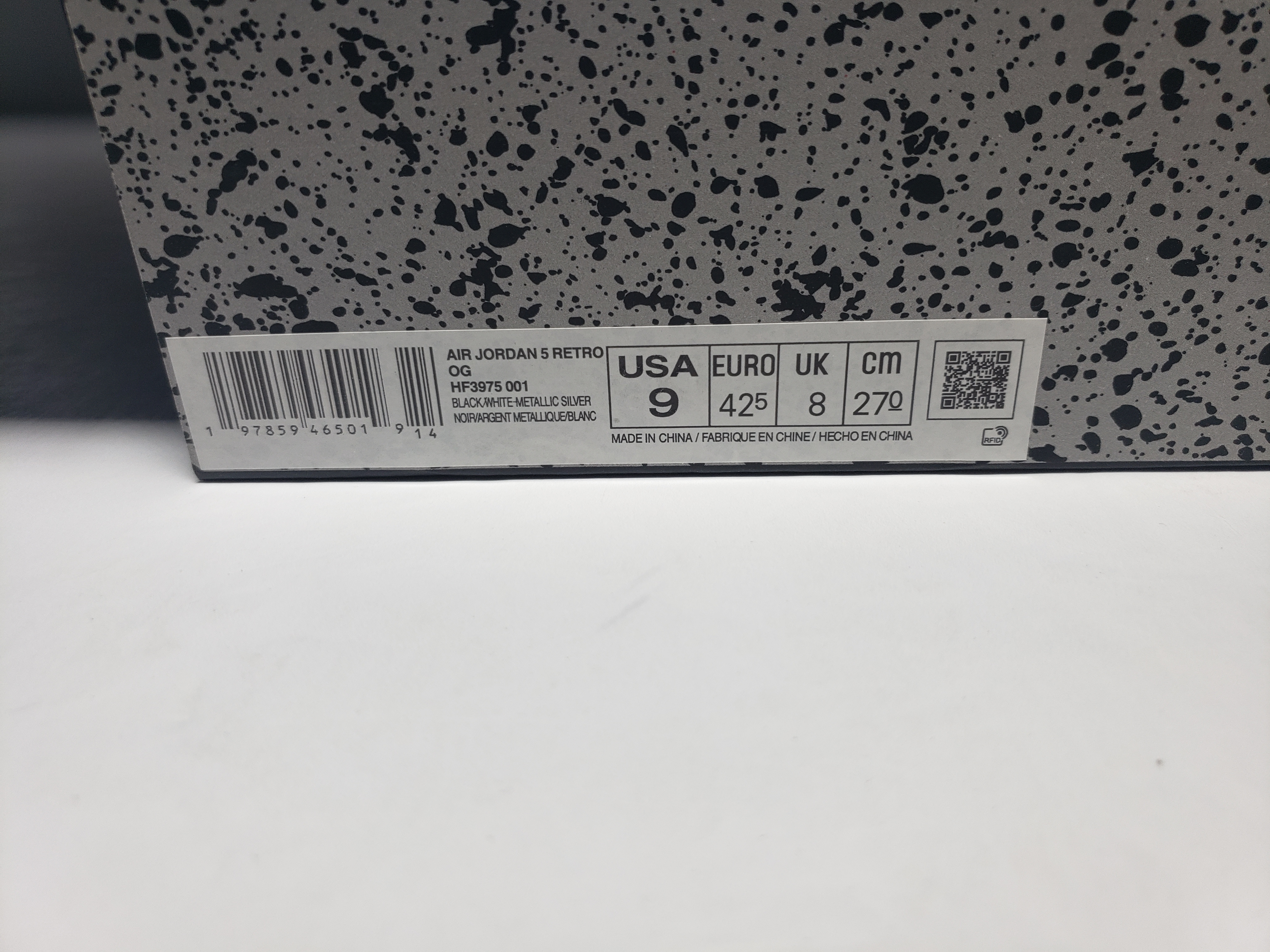 【FLASH SALE】Air Jordan 5 Black Metallic Reimagined HF3975-001 review obosneaker 00