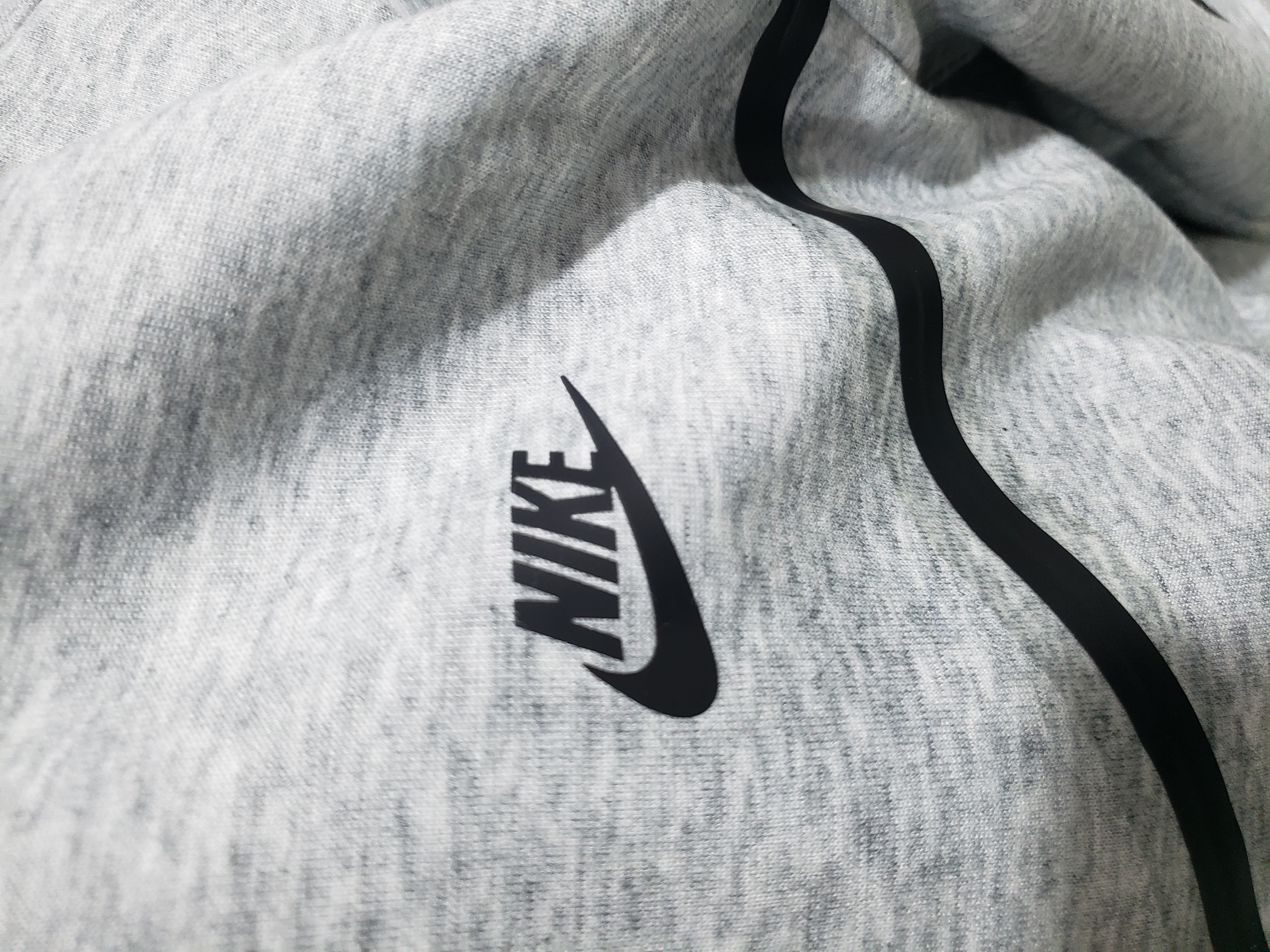 OBO Nike Sportswear Tech Fleece Full Zip Hoodie & Joggers Set Grey And Black review obosneaker 06