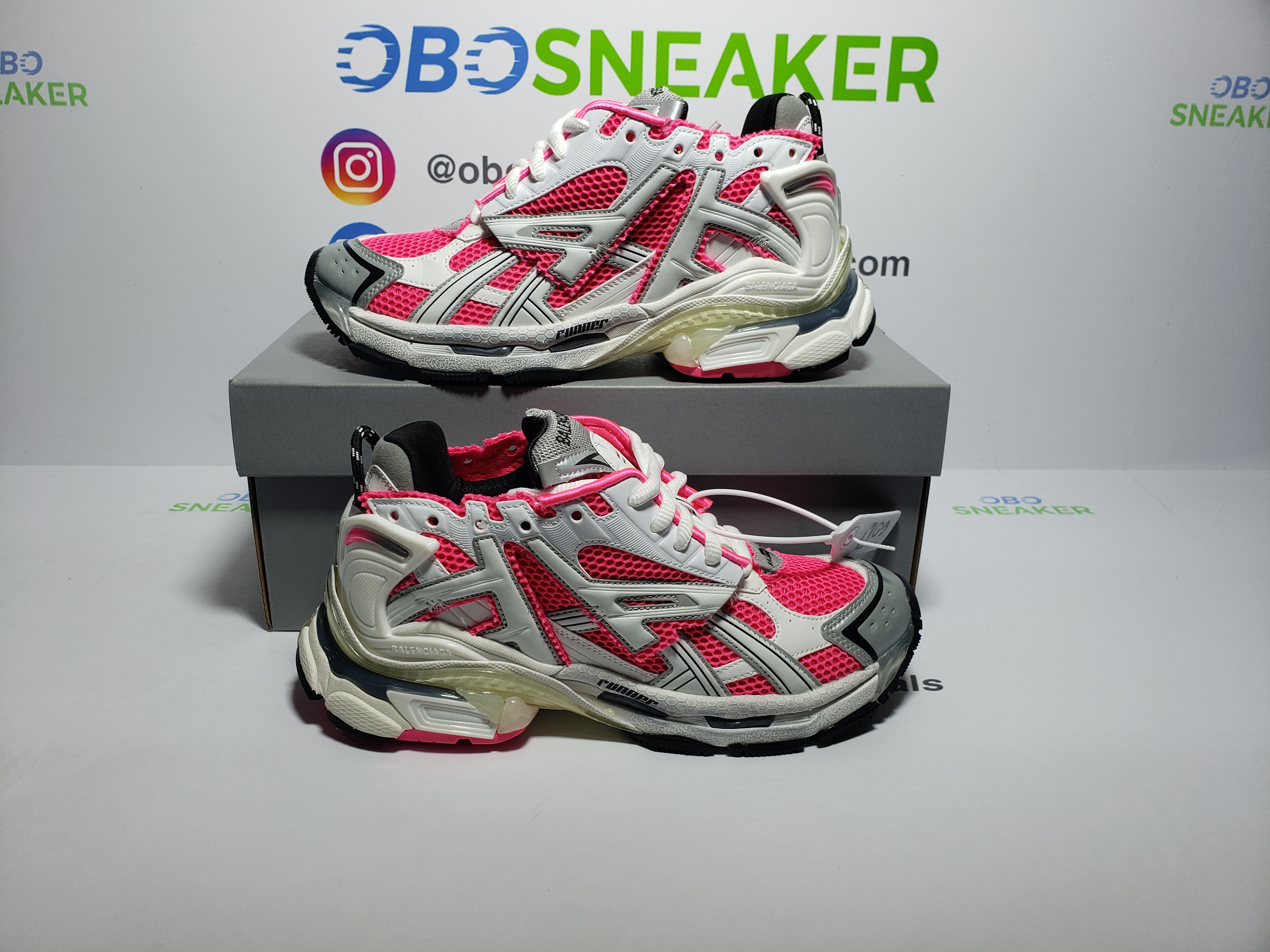 Balenciaga Runner White Fluo Pink (Women's) 677402 W3RBN 9155 review obosneaker 05