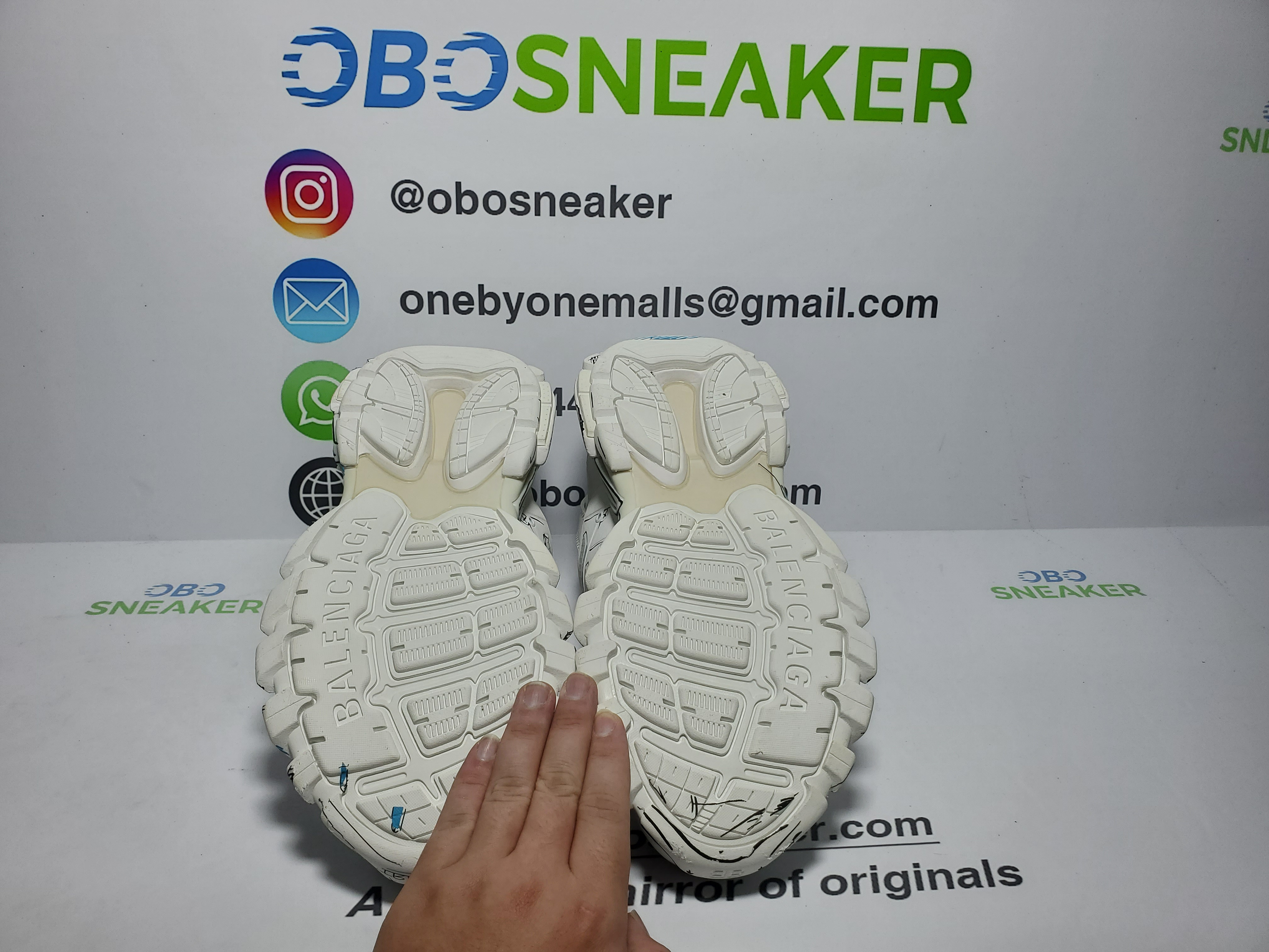 Balenciaga Tess S.Black Graffiti Art 542436 W3SRA 9014 review obosneaker 04