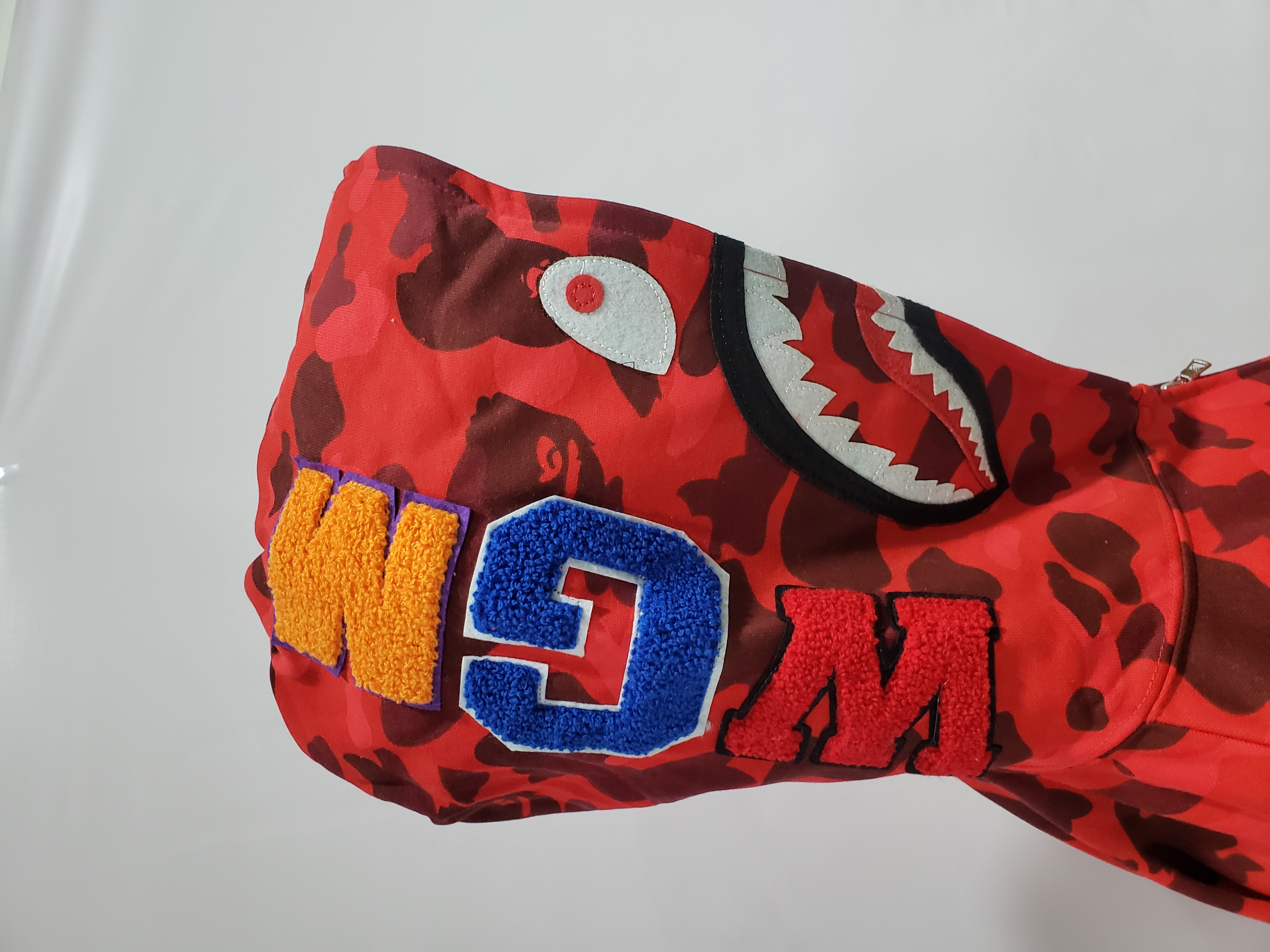 OBO  BAPE Color Camo Shark Zip Hoodie Red review obosneake 01