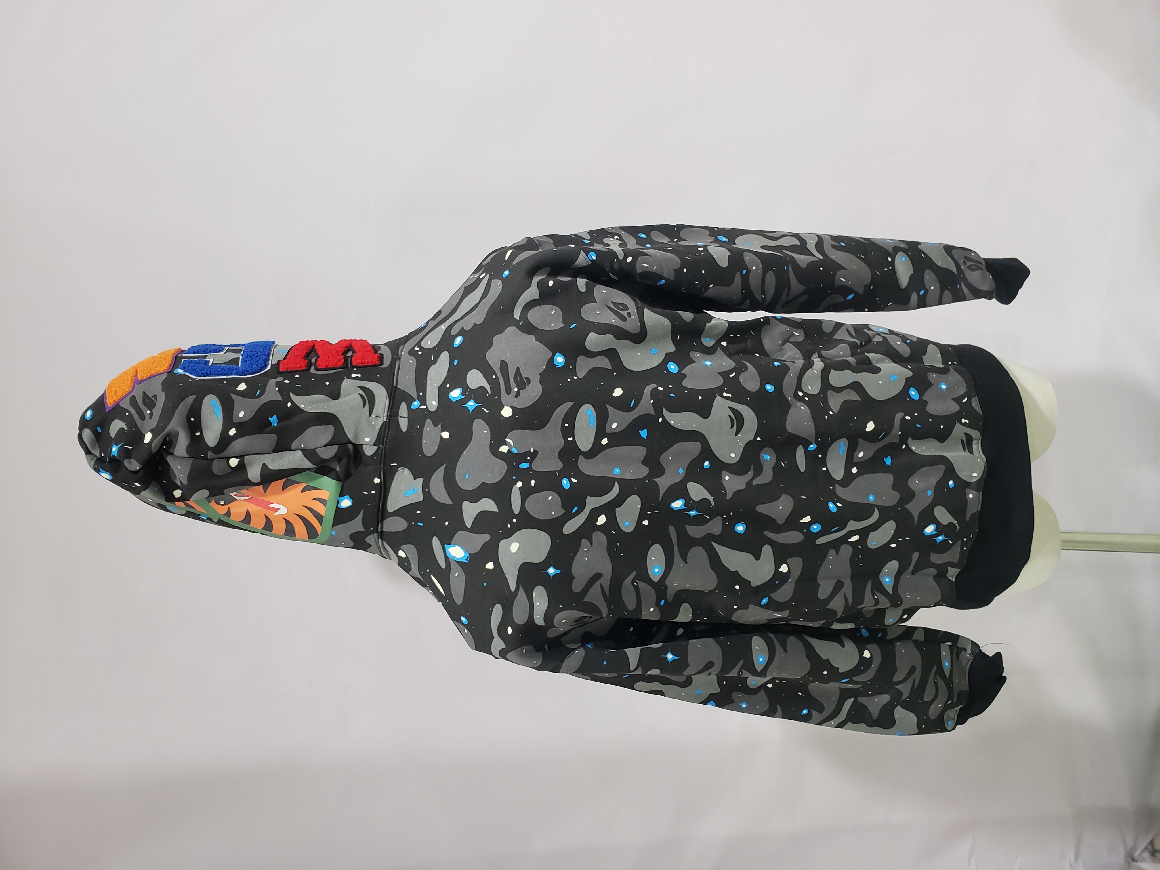 OBO  BAPE Space Camo Shark WGM Full-Zip Hoodie Black review obosneaker 00