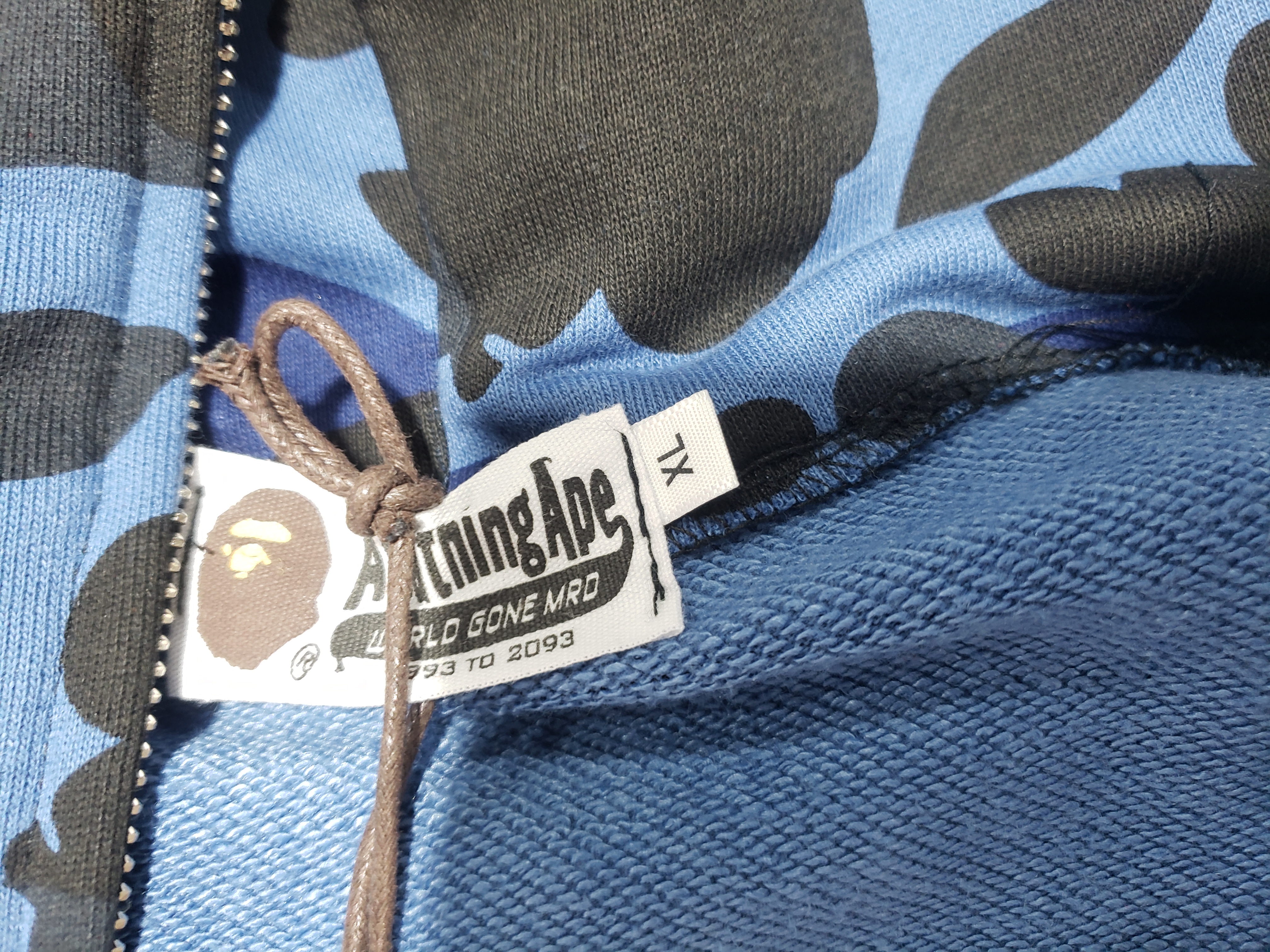 OBO BAPE COLOR CAMO SHARK ZIP HOODIE NAVY review obosneaker. 00