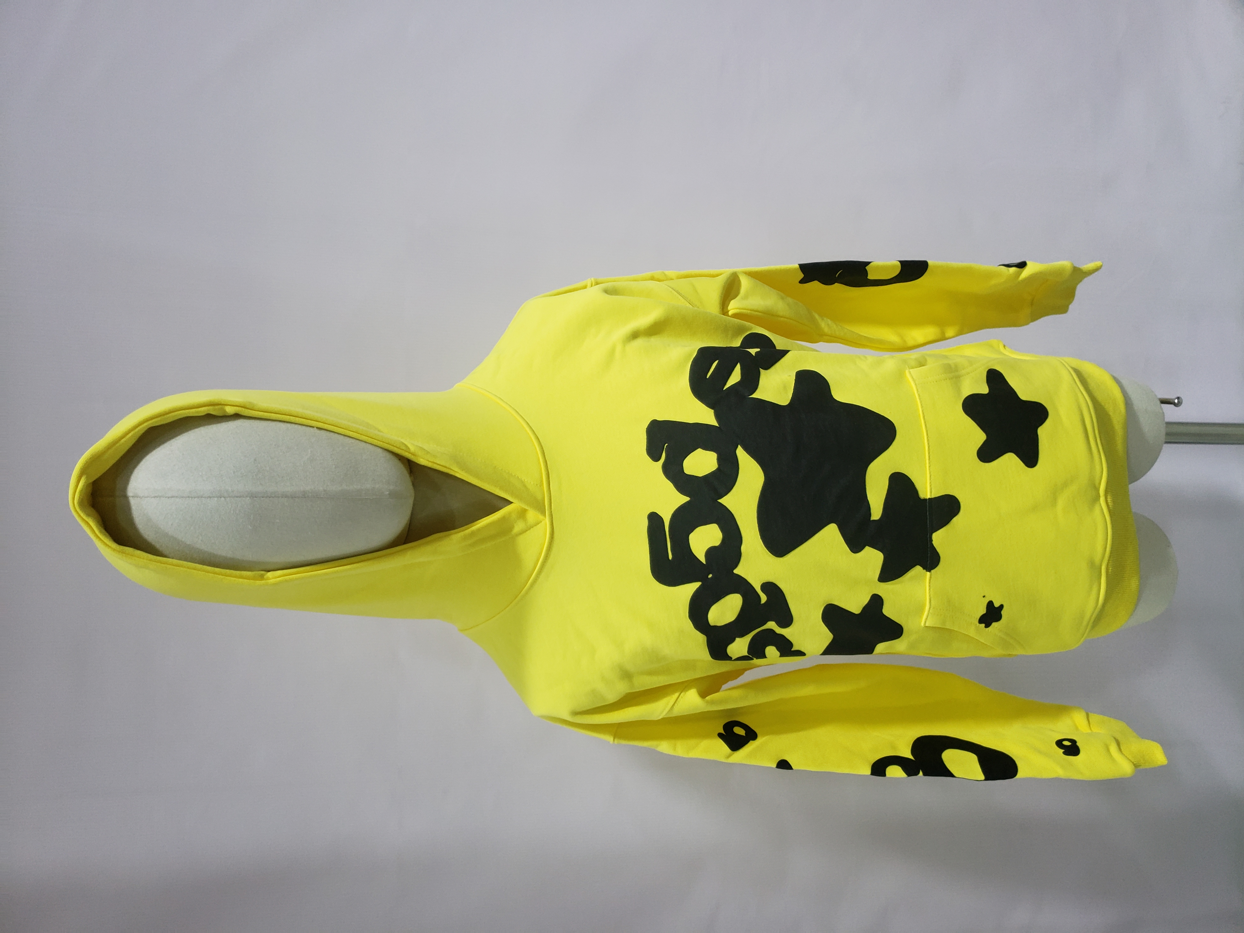 Sp5der Yellow Beluga Hoodie review obosneaker 01