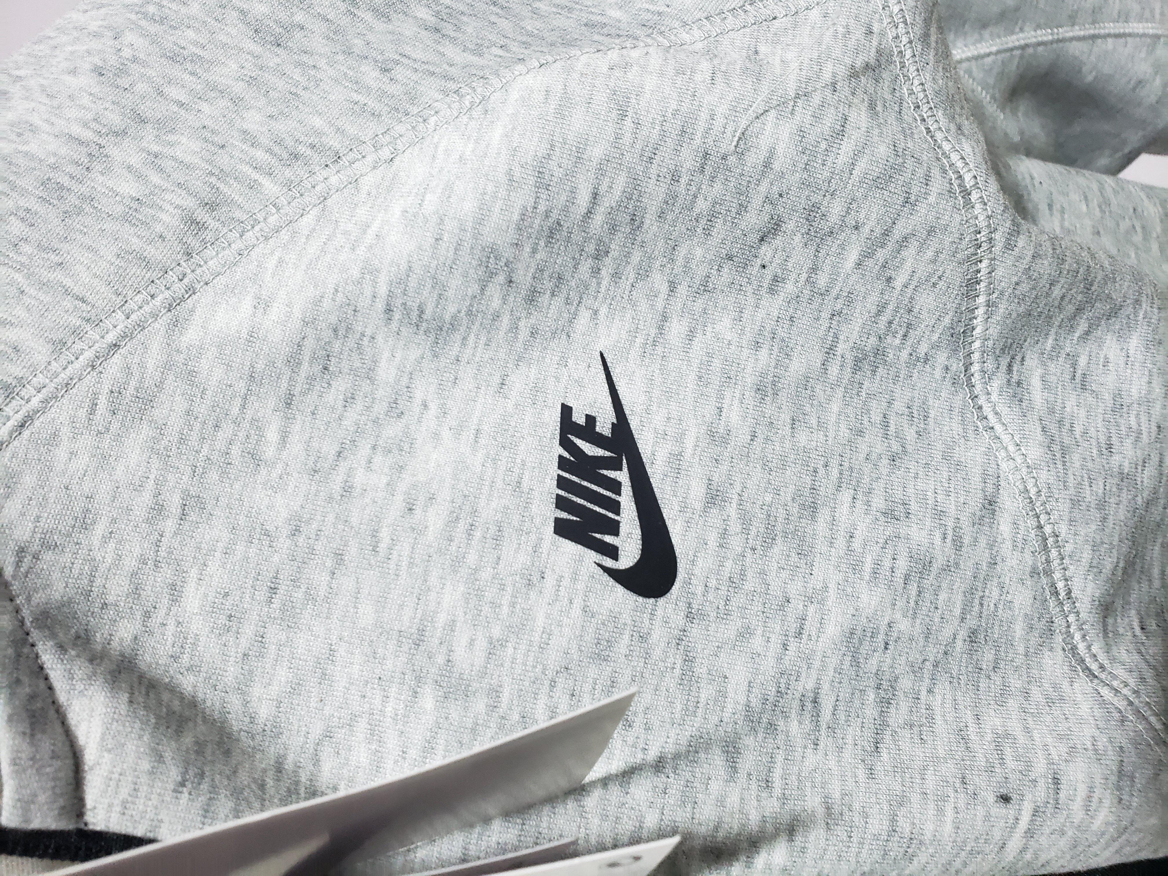 Nike Sportswear Tech Fleece Hoodie & Joggers Pant Set Black/Grey/Army Green/Khaki YZ FB7922 8002 review obosneaker 02