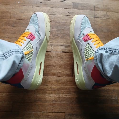 Jordan 4 Retro Union Guava Ice DC9533-800  review 