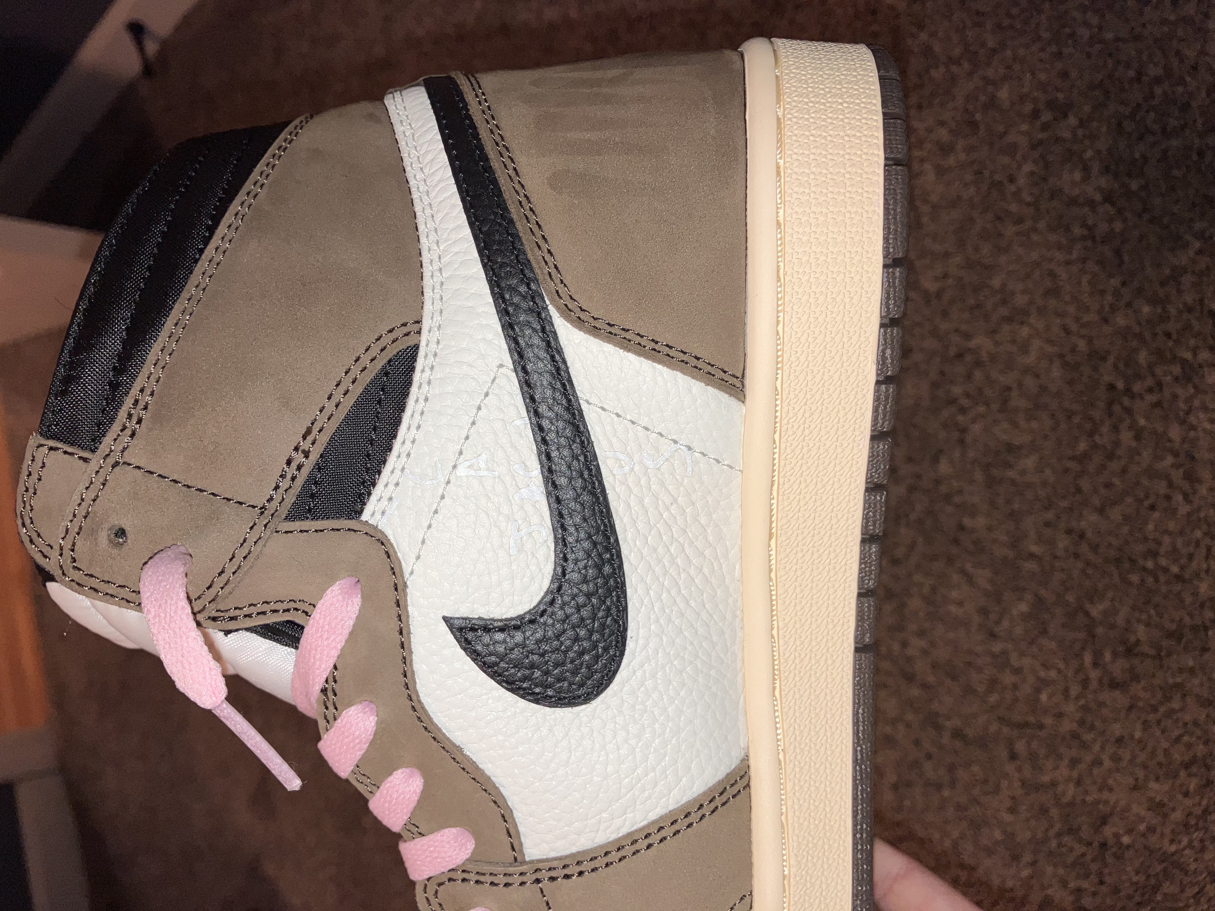 Air Jordan 1 Retro High OG SP Travis Scott Mocha CD4487-100 review sigma 04