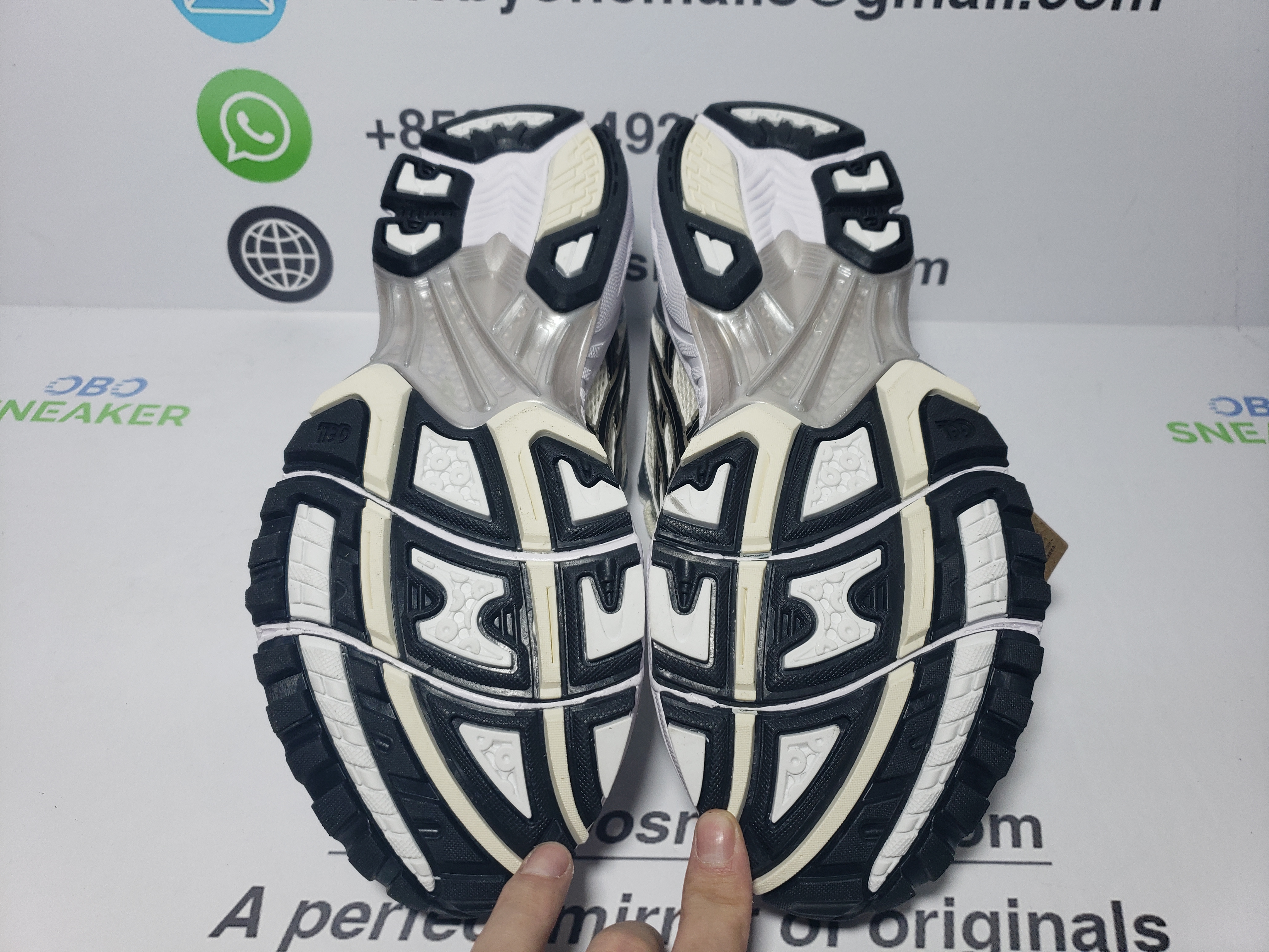 ASICS Gel-Kayano 14 Cream Black Metallic Plum 1201A019-108 review obosneaker 04