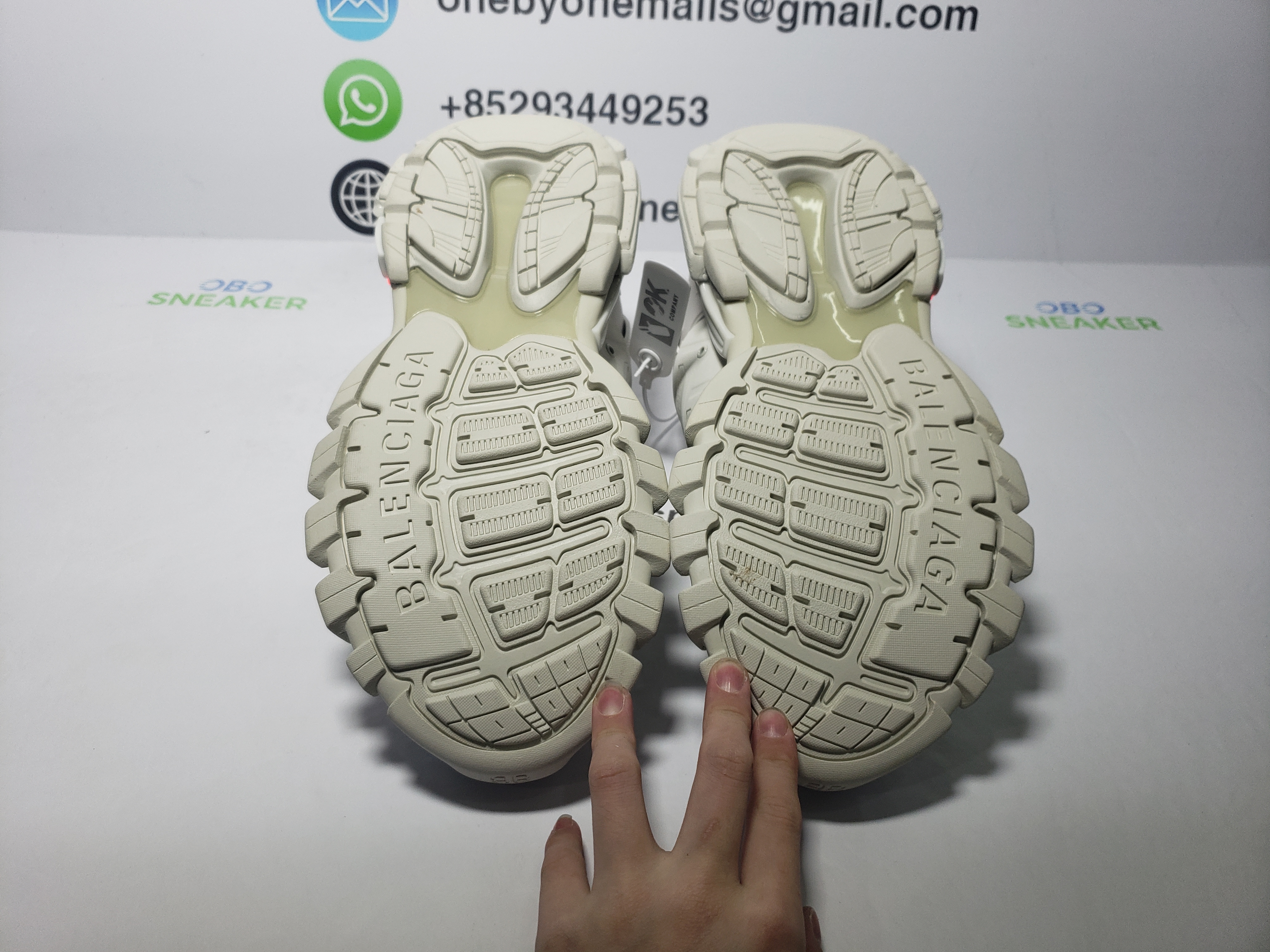 Balenciaga Tess S.White  542436 W1GB7 6509 (With LED) review obosneaker 06