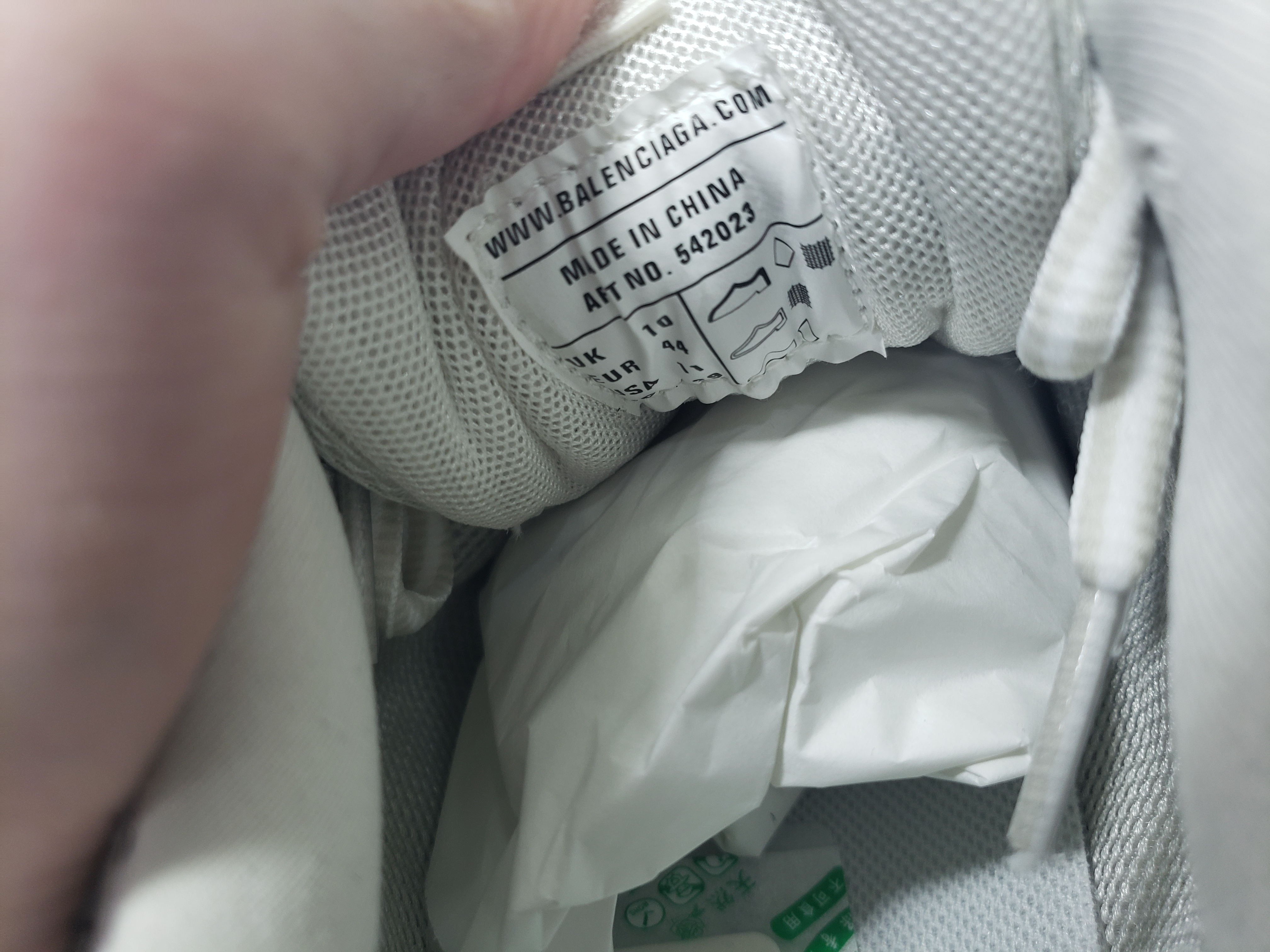 Balenciaga Tess S.White  542436 W1GB7 6509 (With LED) review obosneaker 05