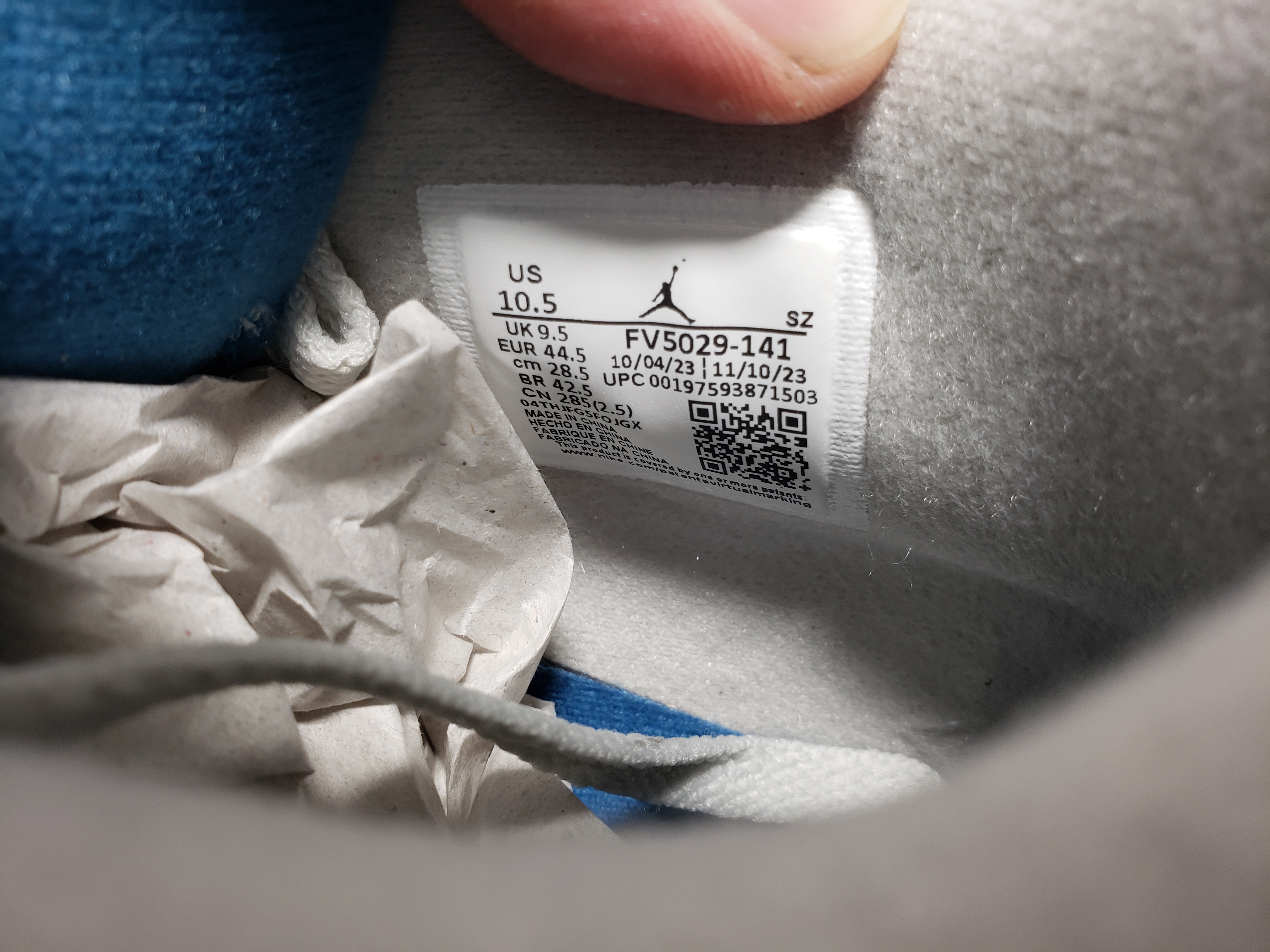 Air Jordan 4 Retro Military Blue (2024) FV5029-141 review obosneaker 05